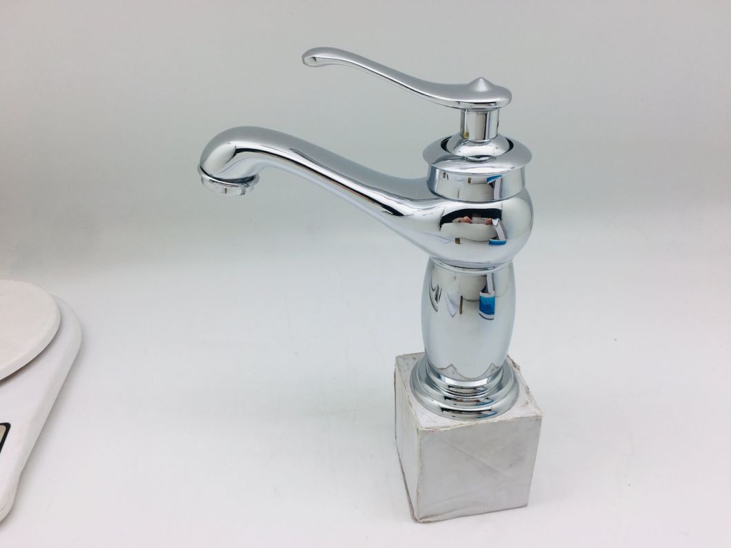 Traditional Brass Chrome / Gold Color Short Water Faucet