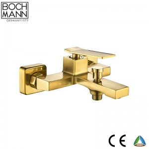 Luxury Traditional  golden color  bath faucet