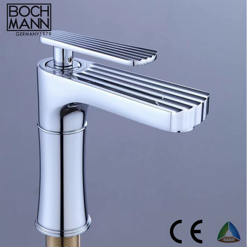 Single Handle Orb Color Short Brass Water Basin Tap Faucet for Bathroom with Ce Saber